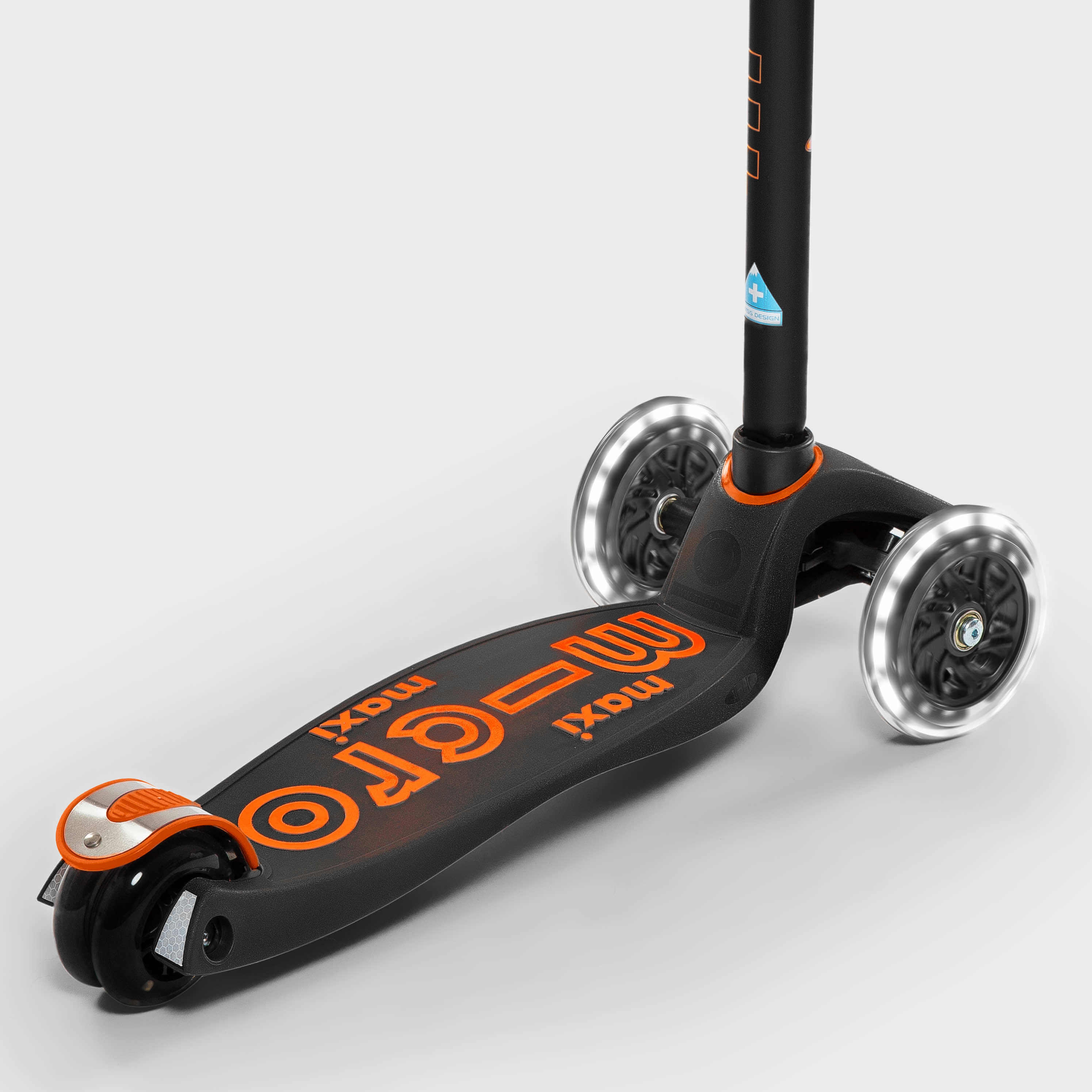 Maxi Scooter - Light up Wheels: Black 5/7