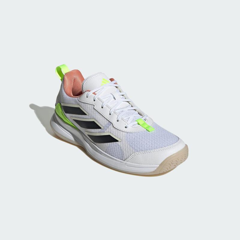 Avaflash Low Tennis Shoes