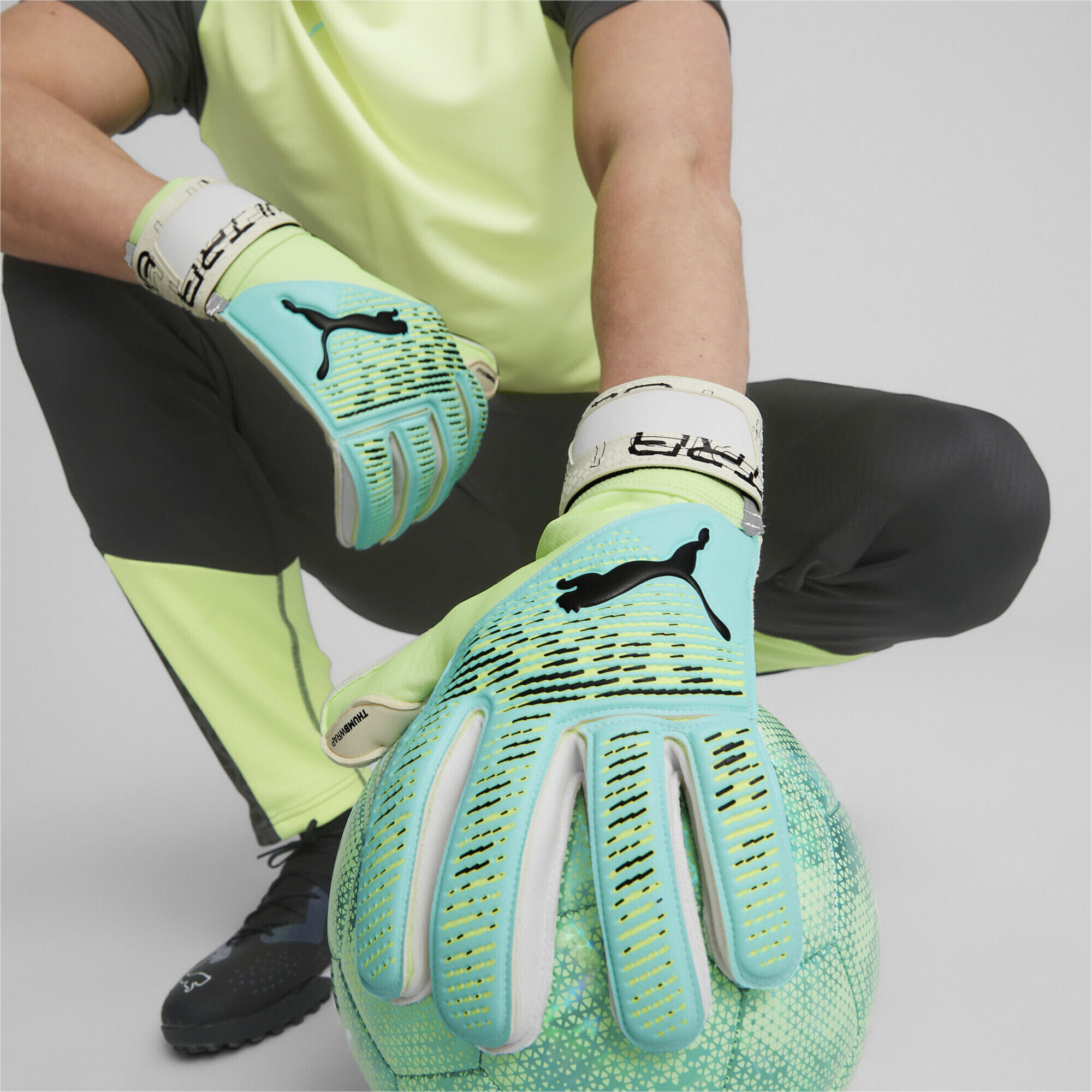 Guantes de portero ULTRA Grip 2 RC PUMA Electric Peppermint Fast Yellow Green 2/6