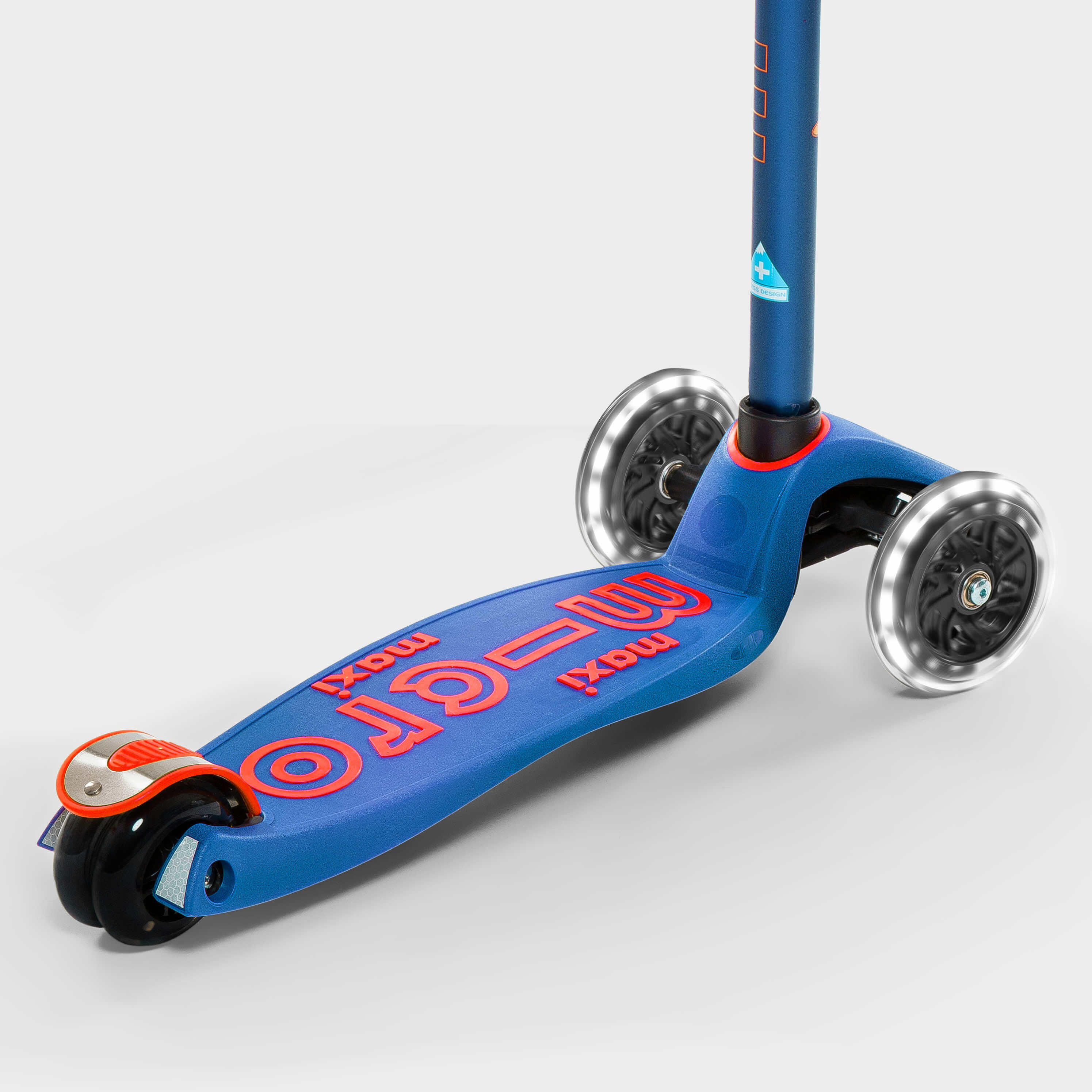 Maxi Scooter - Light up Wheels: Blue 5/7