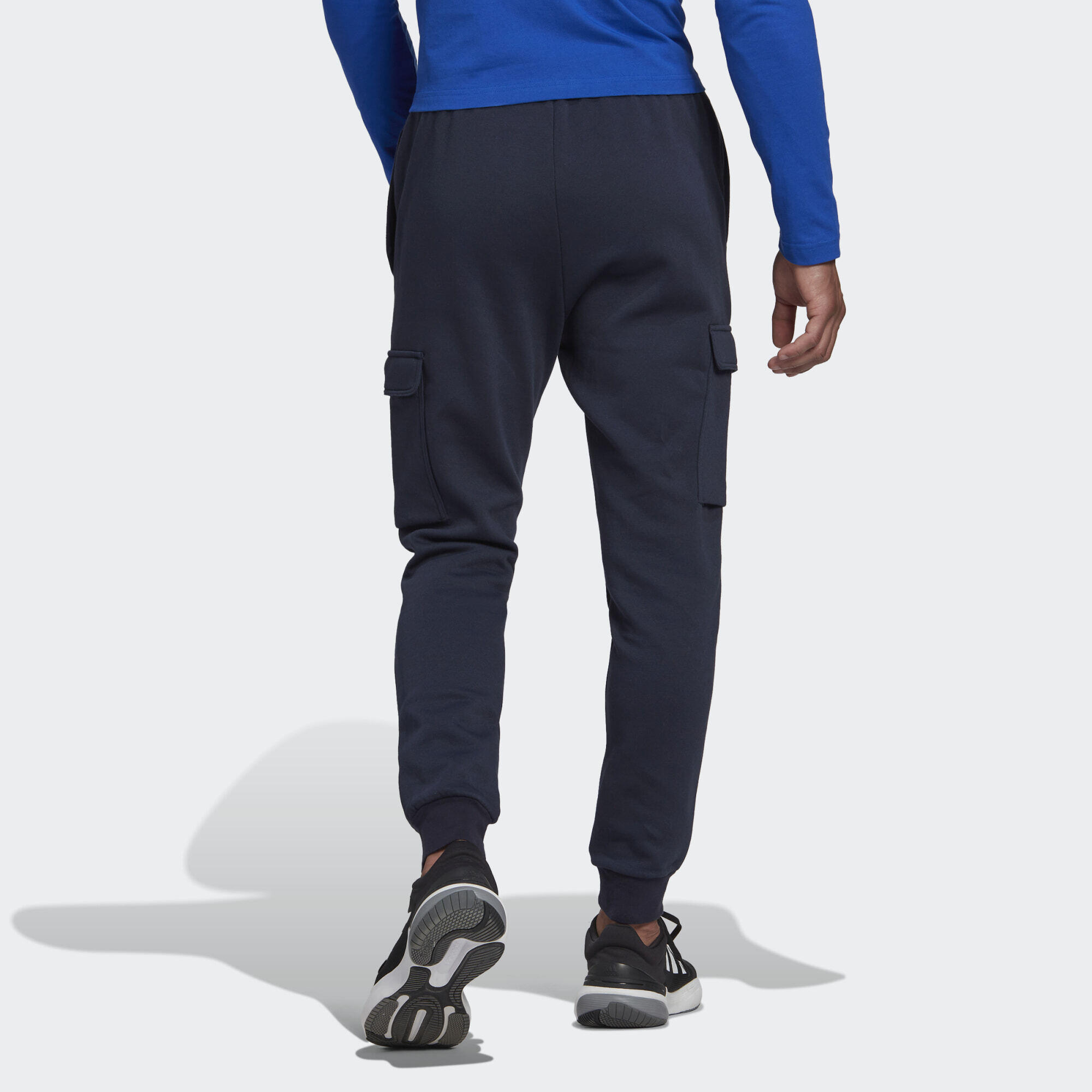 Pantalon cargo fuselé en molleton Essentials 3/5