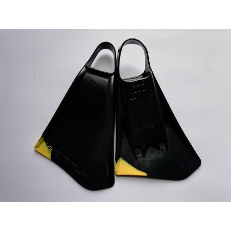 PÉS DE PATO GT FINS BLACK/YELLOW ML DESIGNED BY GUILHERME TAMEGA