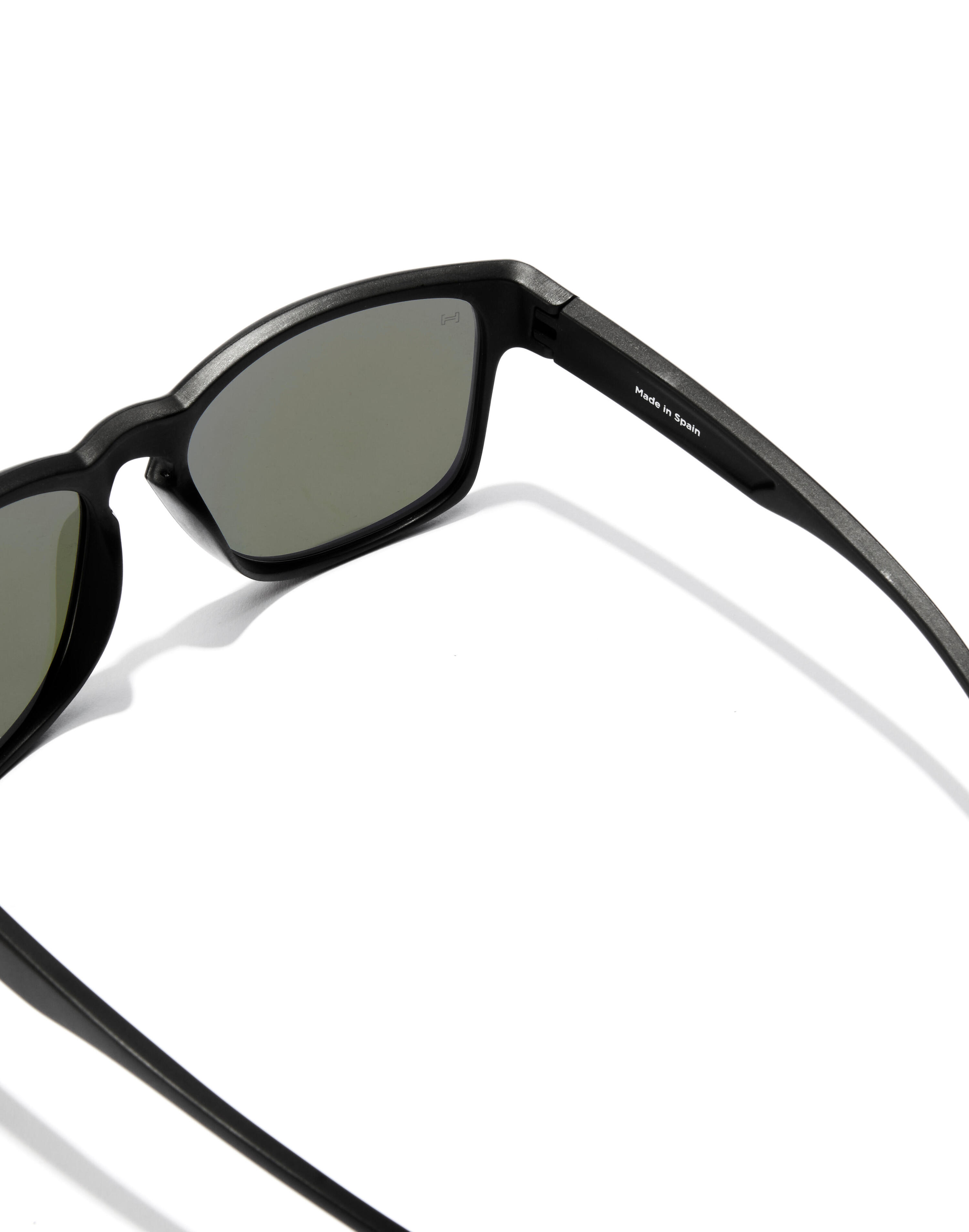 HAWKERS - Gafas de Sol para Hombre y Mujer POLARIZED BLACK SKY - CORE RAW 4/5