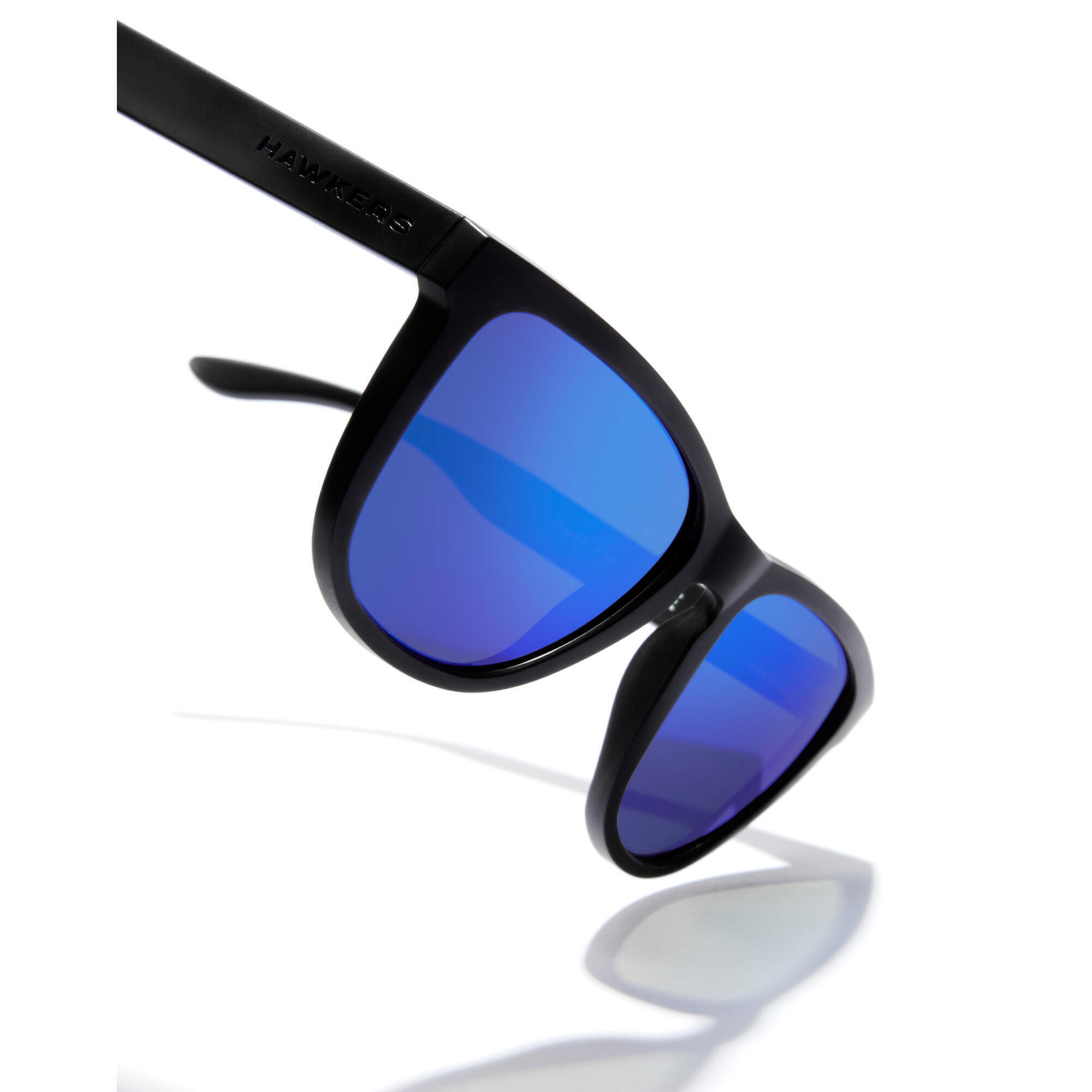 HAWKERS - Gafas de sol para Hombre y Mujere POLARIZED BLACK SKY - ONE Raw 3/7