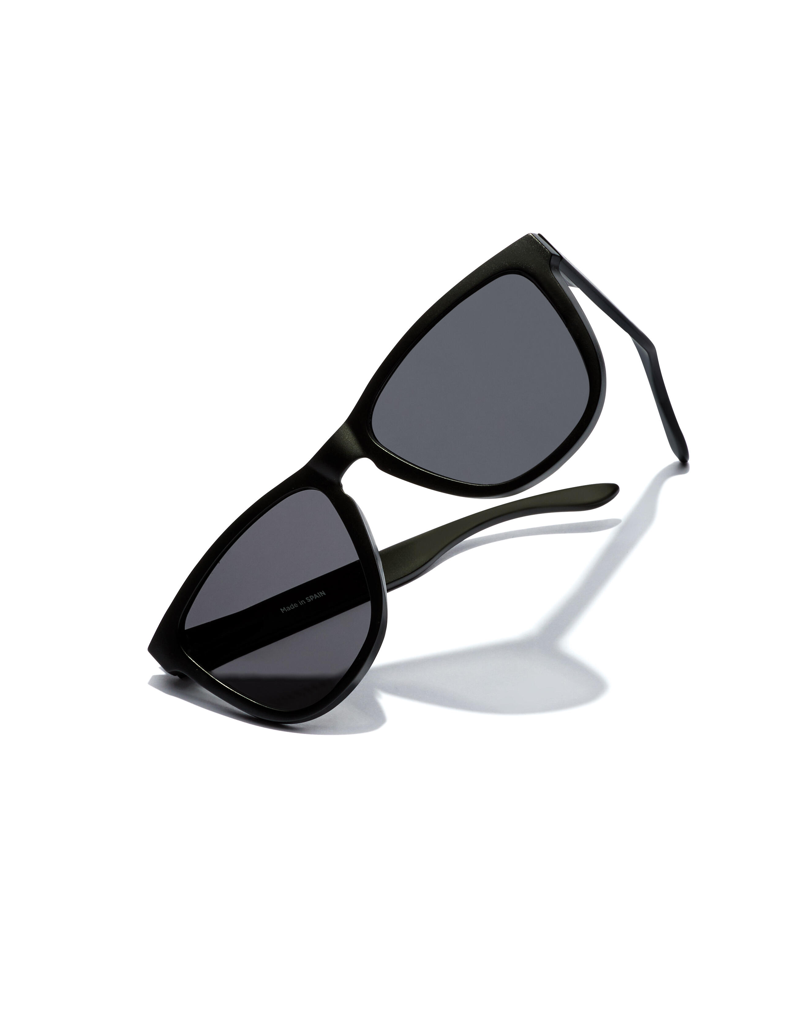 HAWKERS - Lunettes de Soleil pour Homme et Femme BLACK DARK - ONE Raw 3/8
