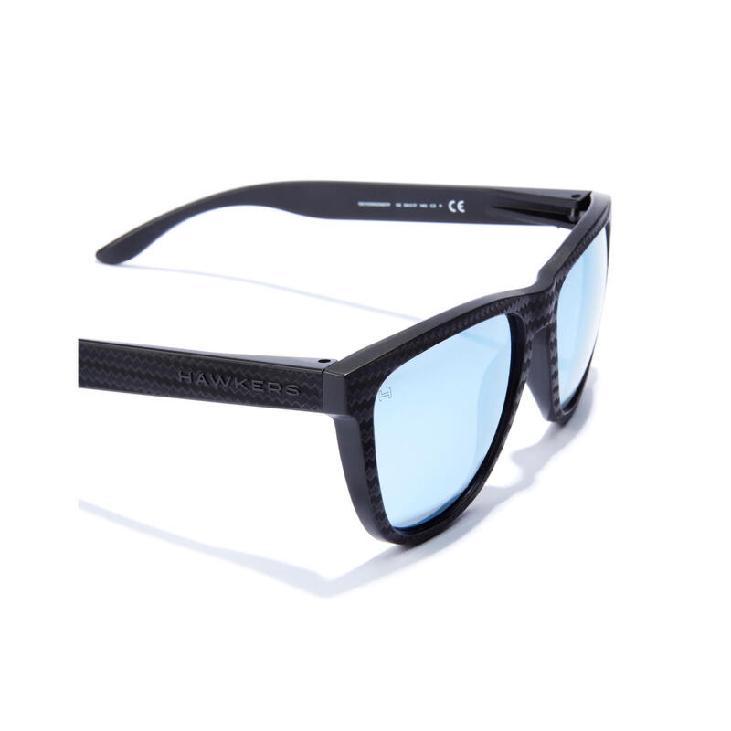 Lunettes de soleil polarisées Hawkers One Raw Carbon Fiber Noir