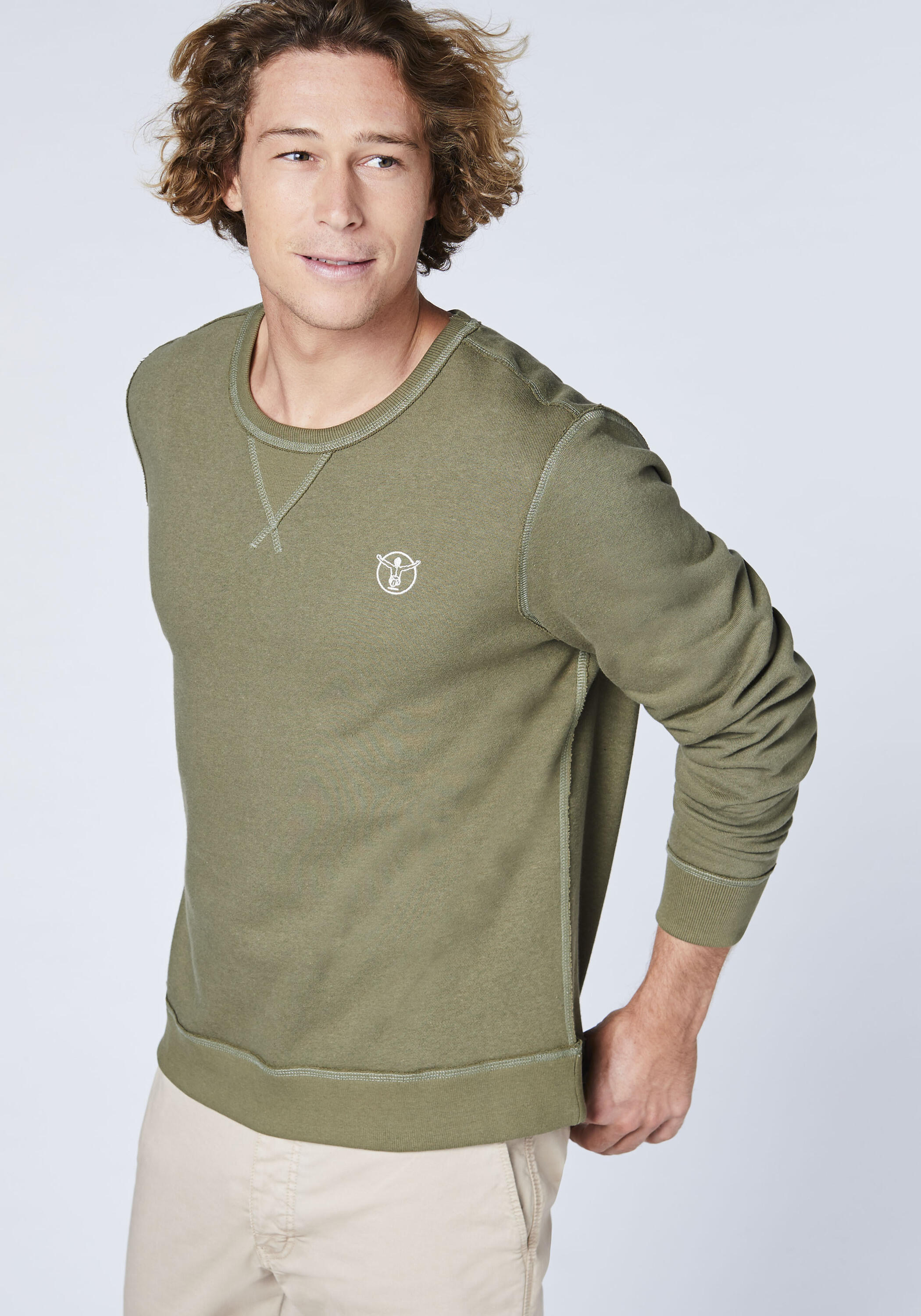 Sweater im Basic-Look mit Logo-Motiv 6/7