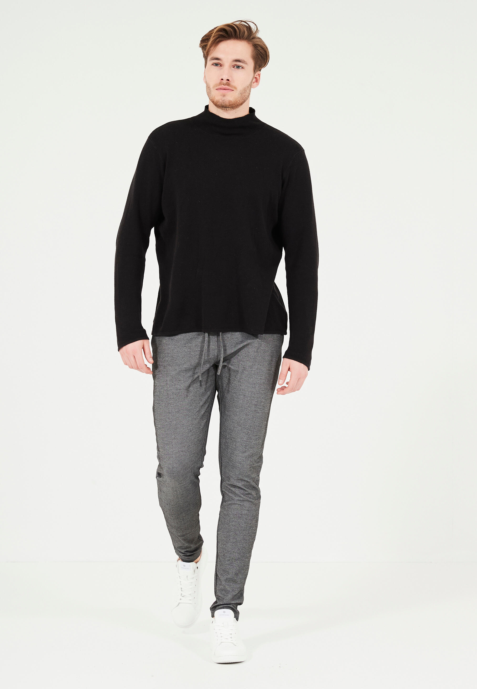 Virtus Pantalon de survêtement ODETTA ACTIV LONG 3/5