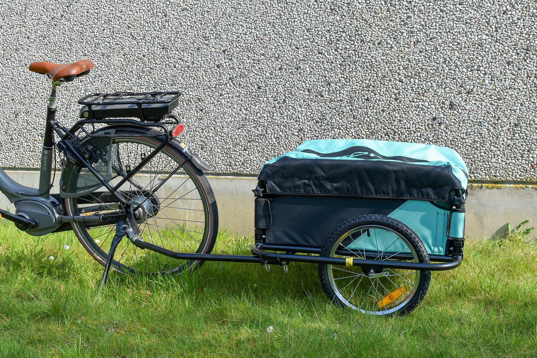 Remorque bâchée pour vélo 6/7