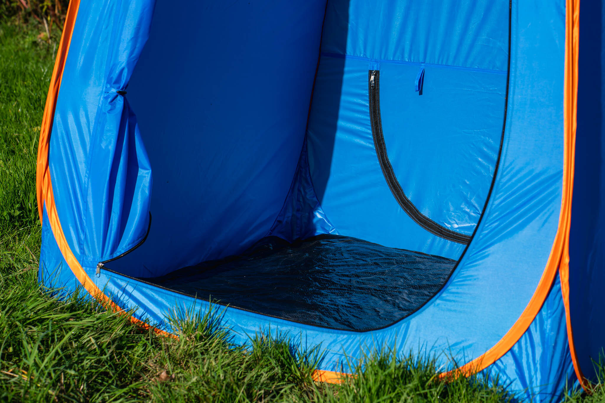 OLPRO Pop Up Shower & Utility Tent 4/7