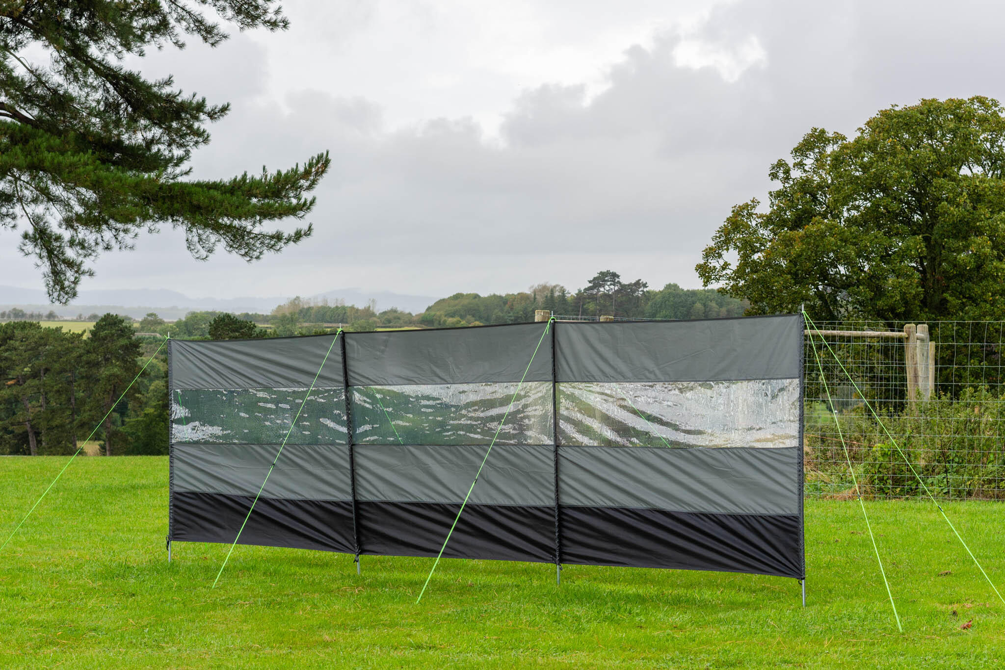 OLPRO Compact Windbreak 2/5