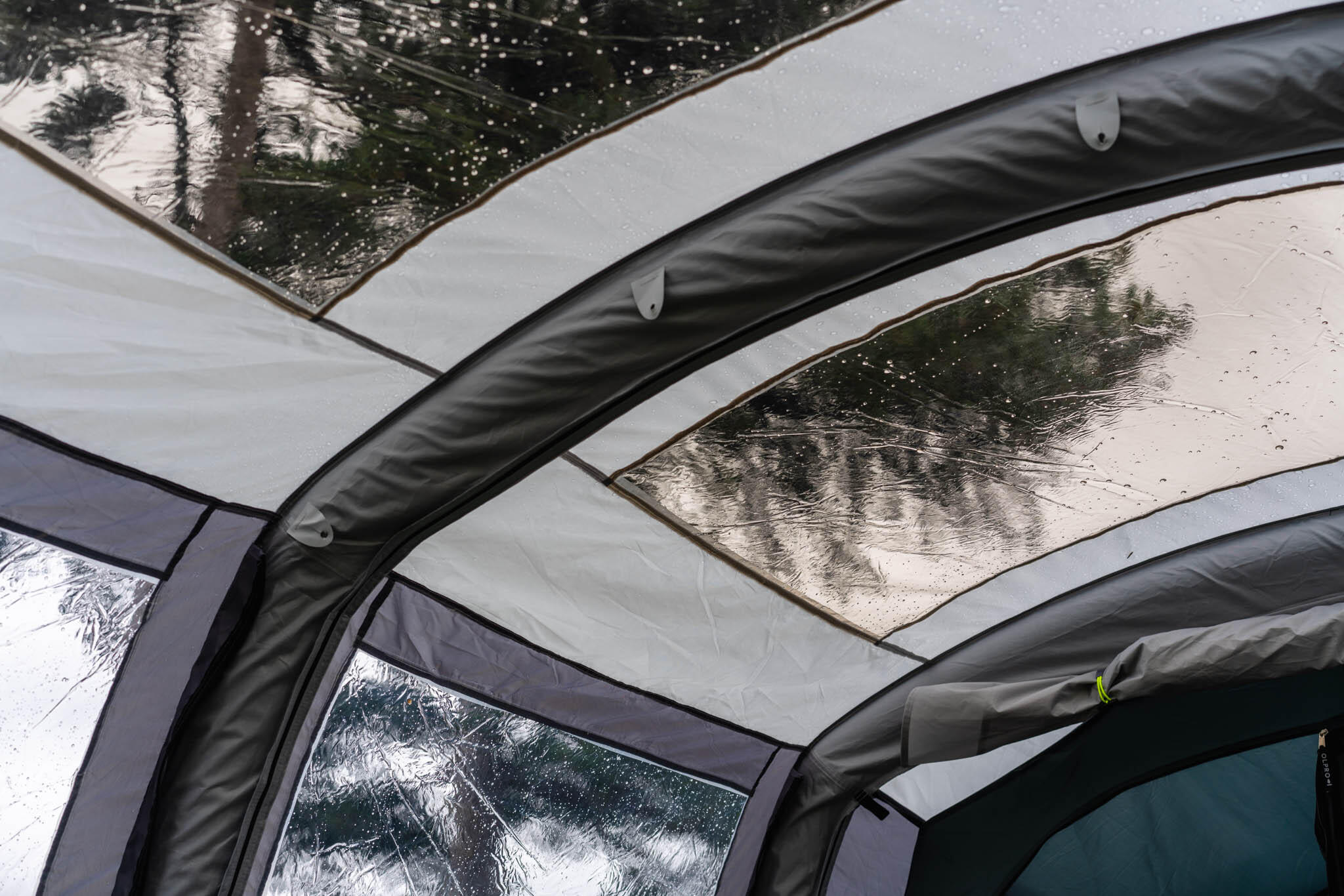 OLPRO Blakedown Breeze 4 Berth Inflatable Tent 7/7