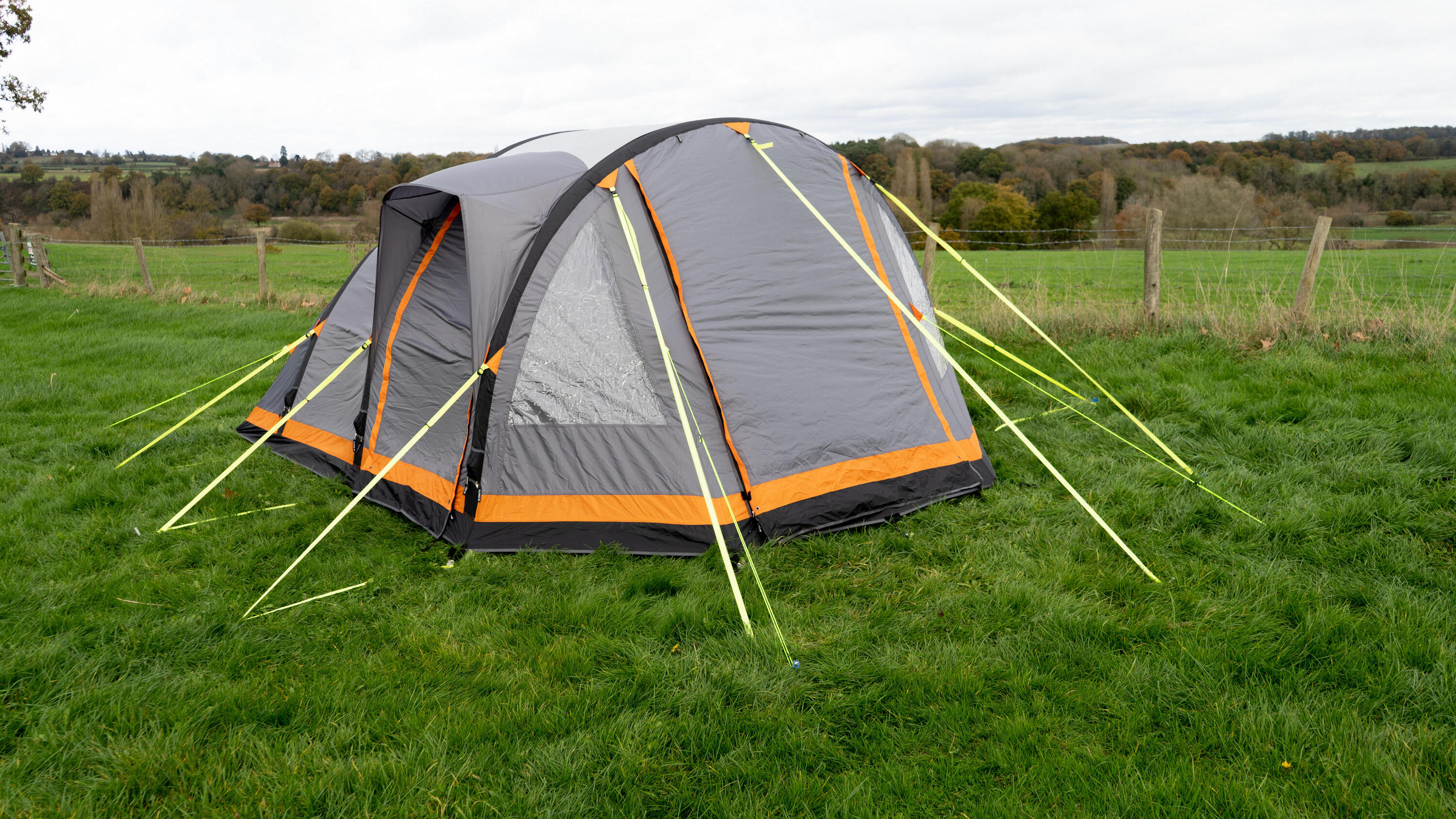 OLPRO Abberley XL Breeze 4 Berth Inflatable Tent 2/8