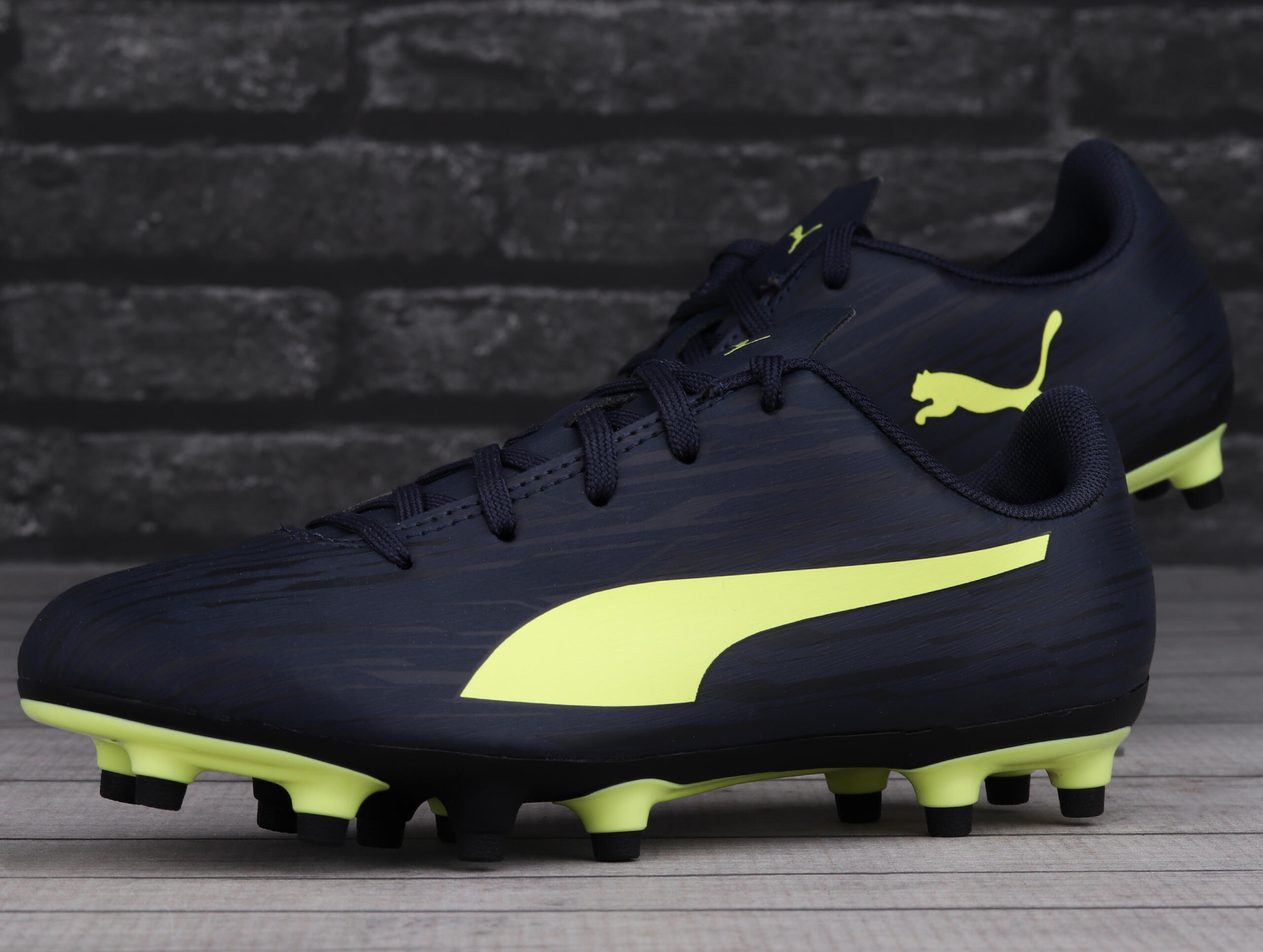 Botas de fútbol Puma Rapido III FG/AG para niños en negro 3/7