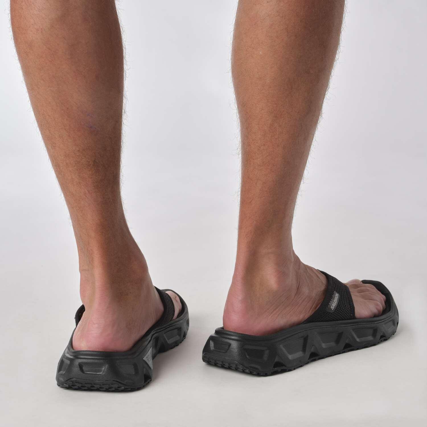 Chinelos Salomon modelo L47110800 para homem 4/5