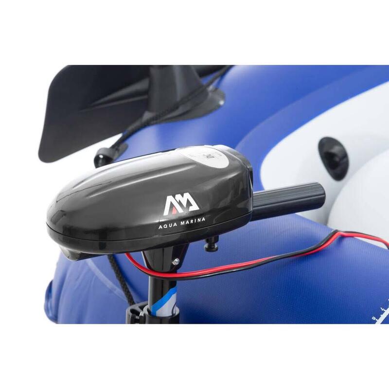 Ponton pentru 3 persoane cu motor Aqua Marina Wildriver