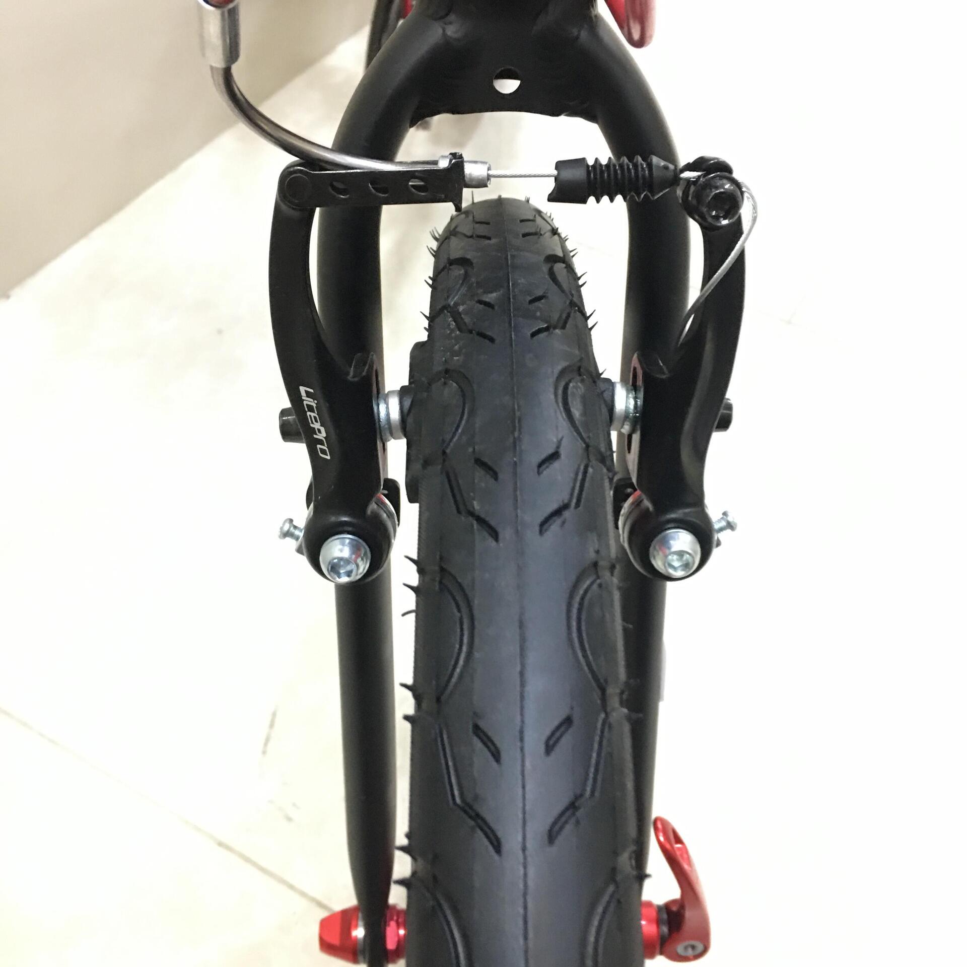 Olya Arntgoltsning yalangoch fotosurati Onalik nafaqasini kim tolaydi?