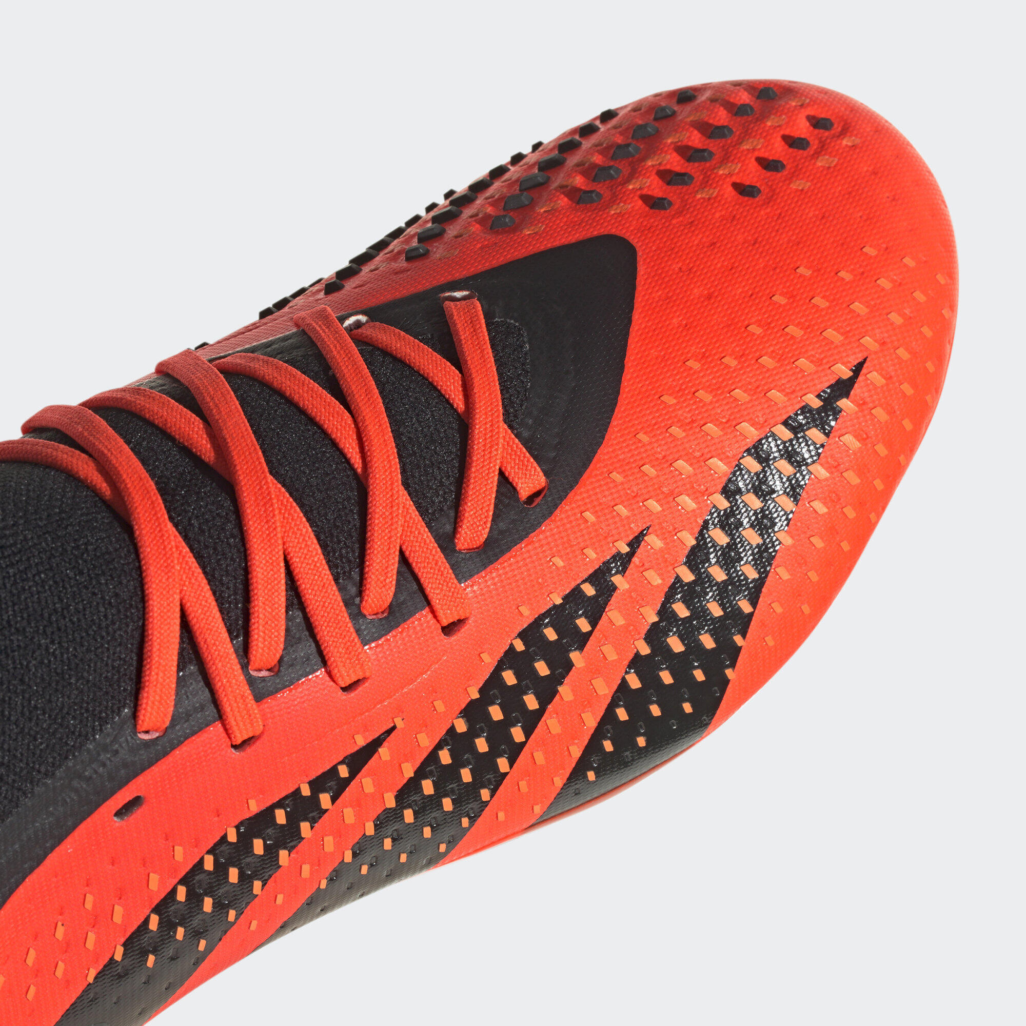 Predator Accuracy.2 soft court shoe