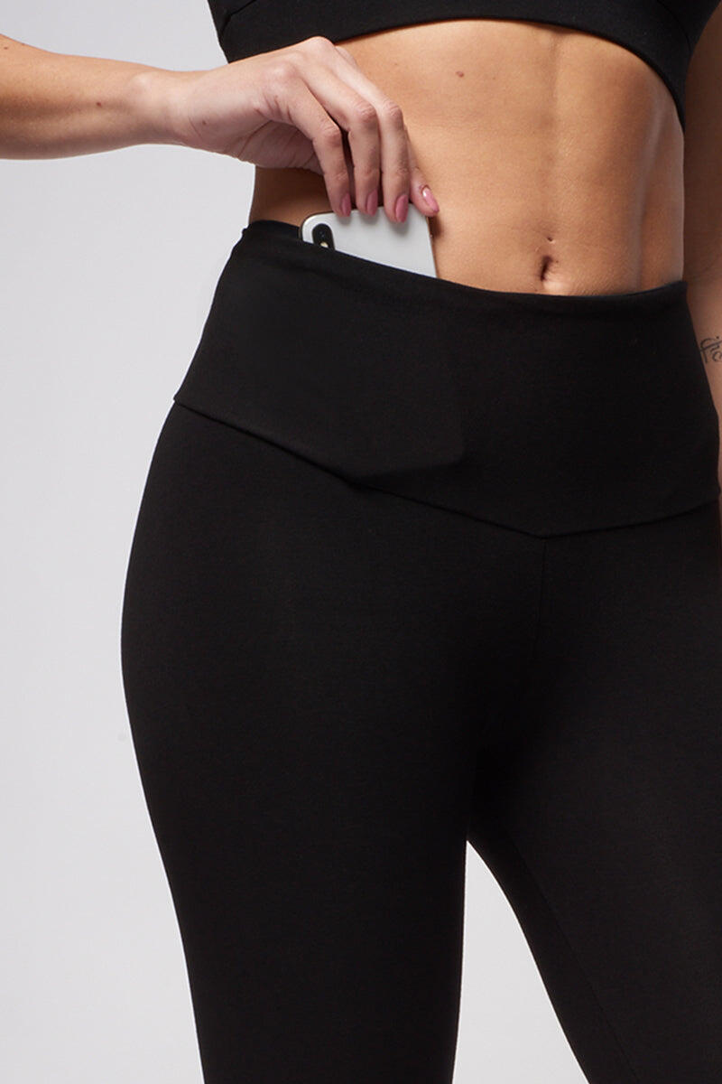 Extra Strong Compression Leggings with Figure Firming Black 3/4