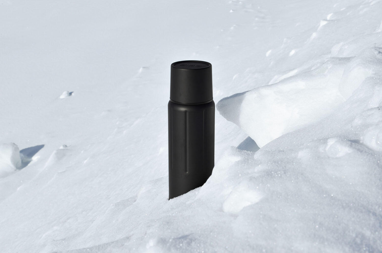 Gourde SIGG Gemstone IBT Obsidian 1,1L isotherme étanche 3/6