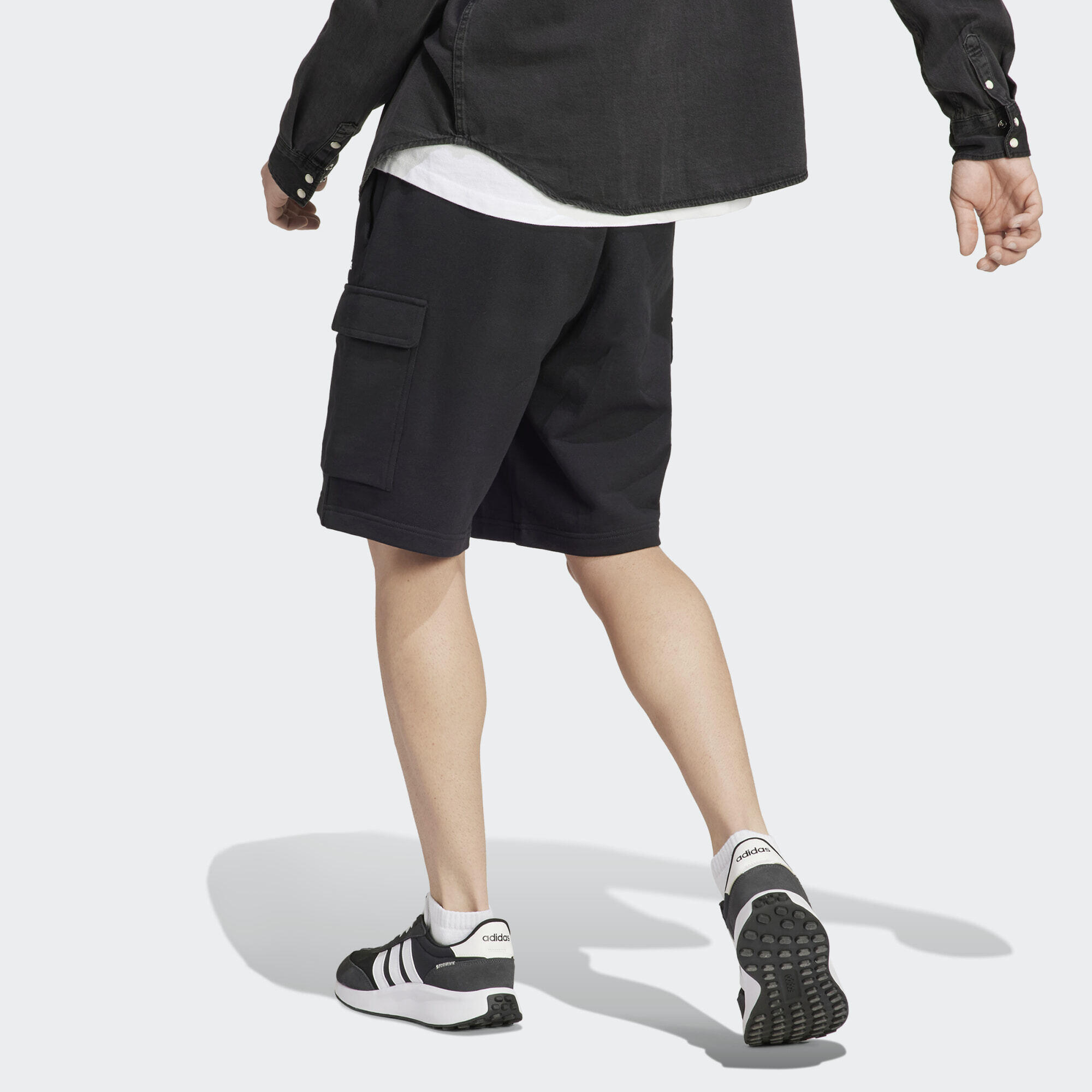 Short Essentials French Terry Cargo 4/7
