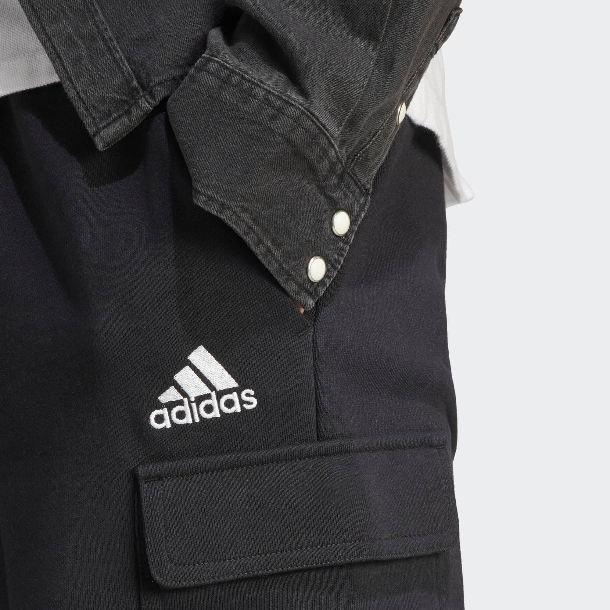 Short Essentials French Terry Cargo 5/7