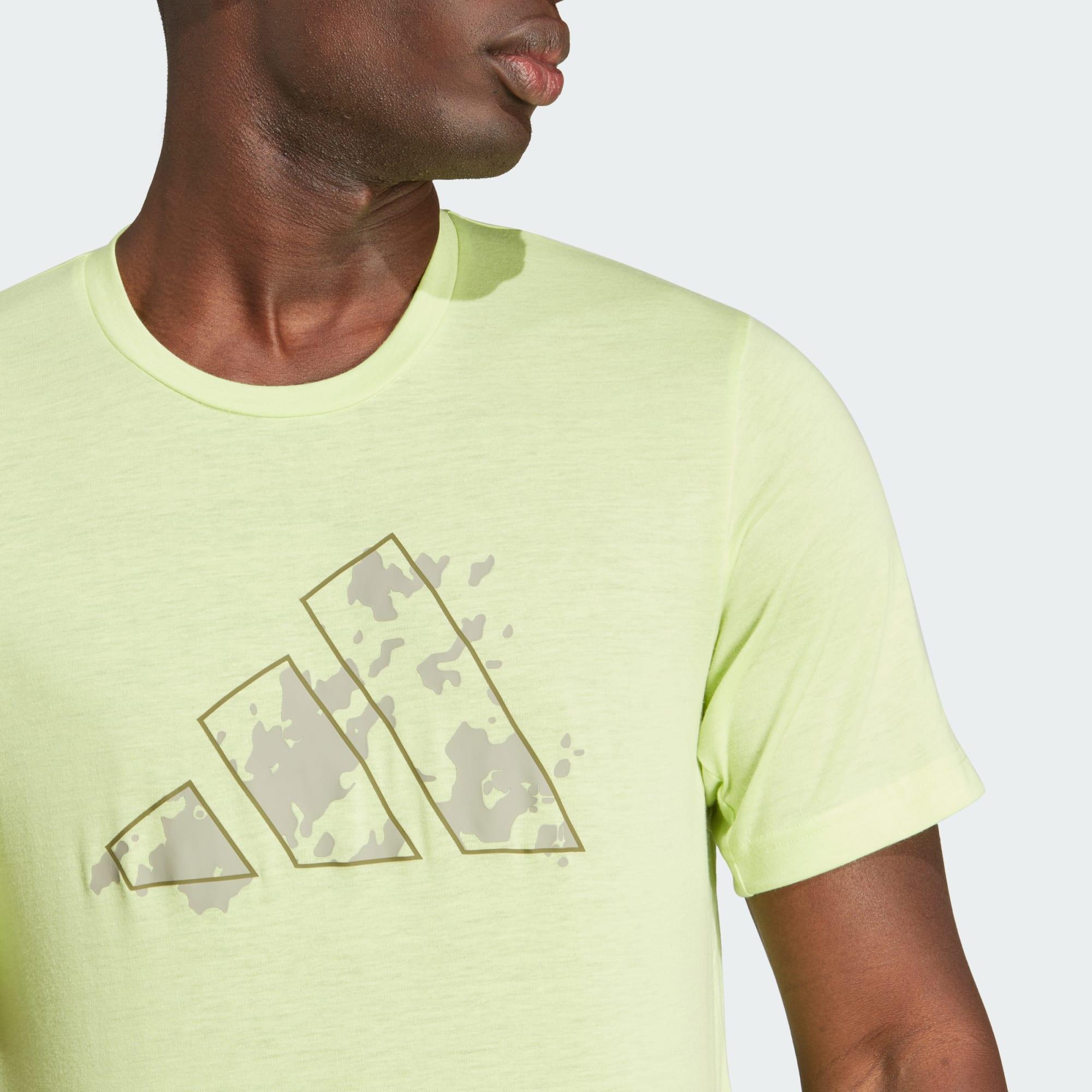 T-shirt de training graphique Train Essentials Seasonal 4/5