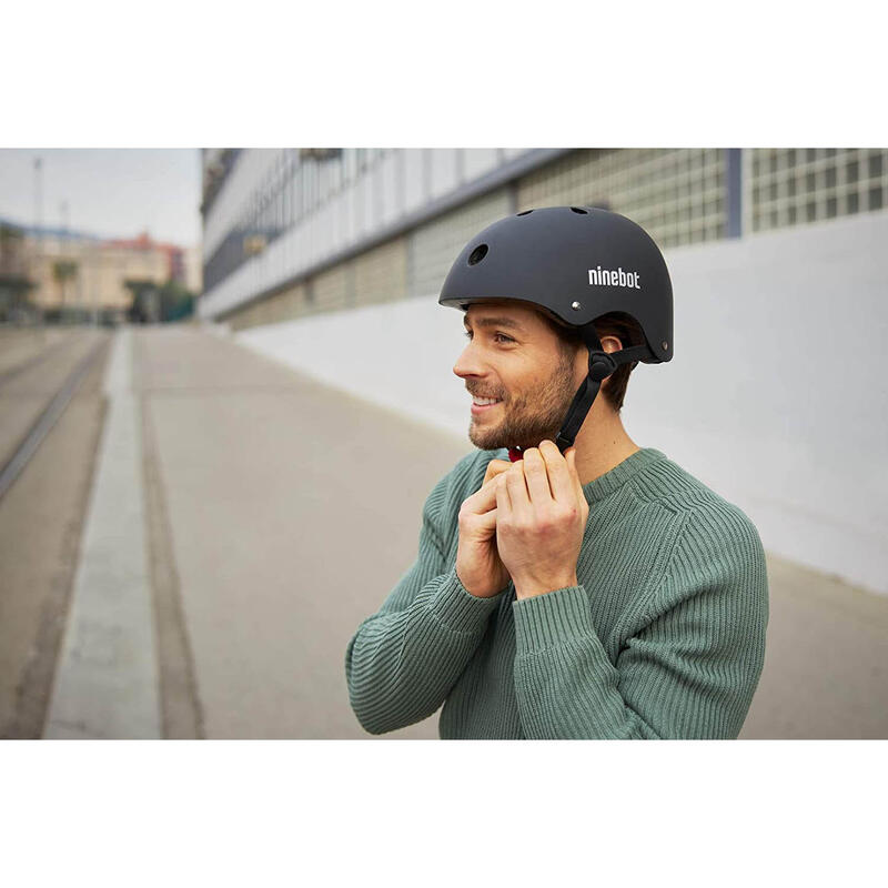 Casque Segway Ninebot Commuter - Leger - Structure respirante - Taille M/L