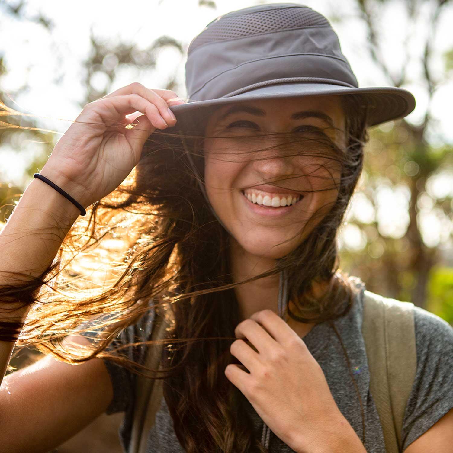 Charter Escape Hat 3/3