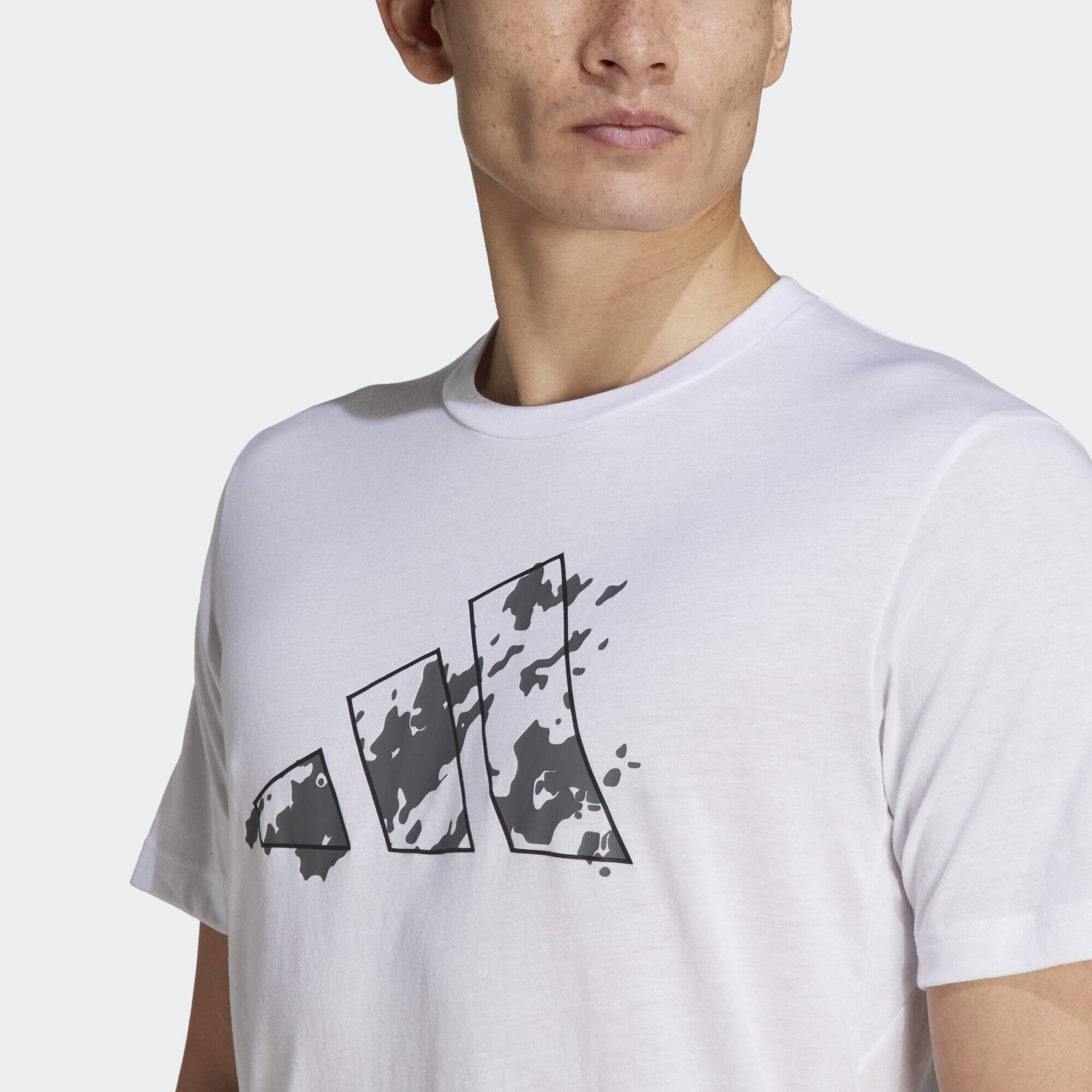 Train Essentials Seasonal Training Graphic T-shirt 4/5
