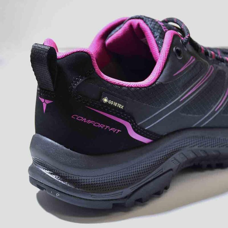 Larvik Low Lace GTX Women's Waterproof Hiking Shoes - Black/Magenta