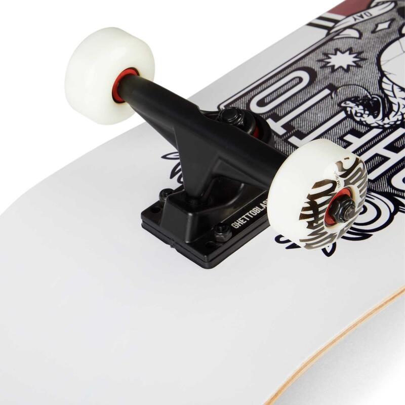 Skateboard Komplettboard für Anfänger Skull Multi 8.25