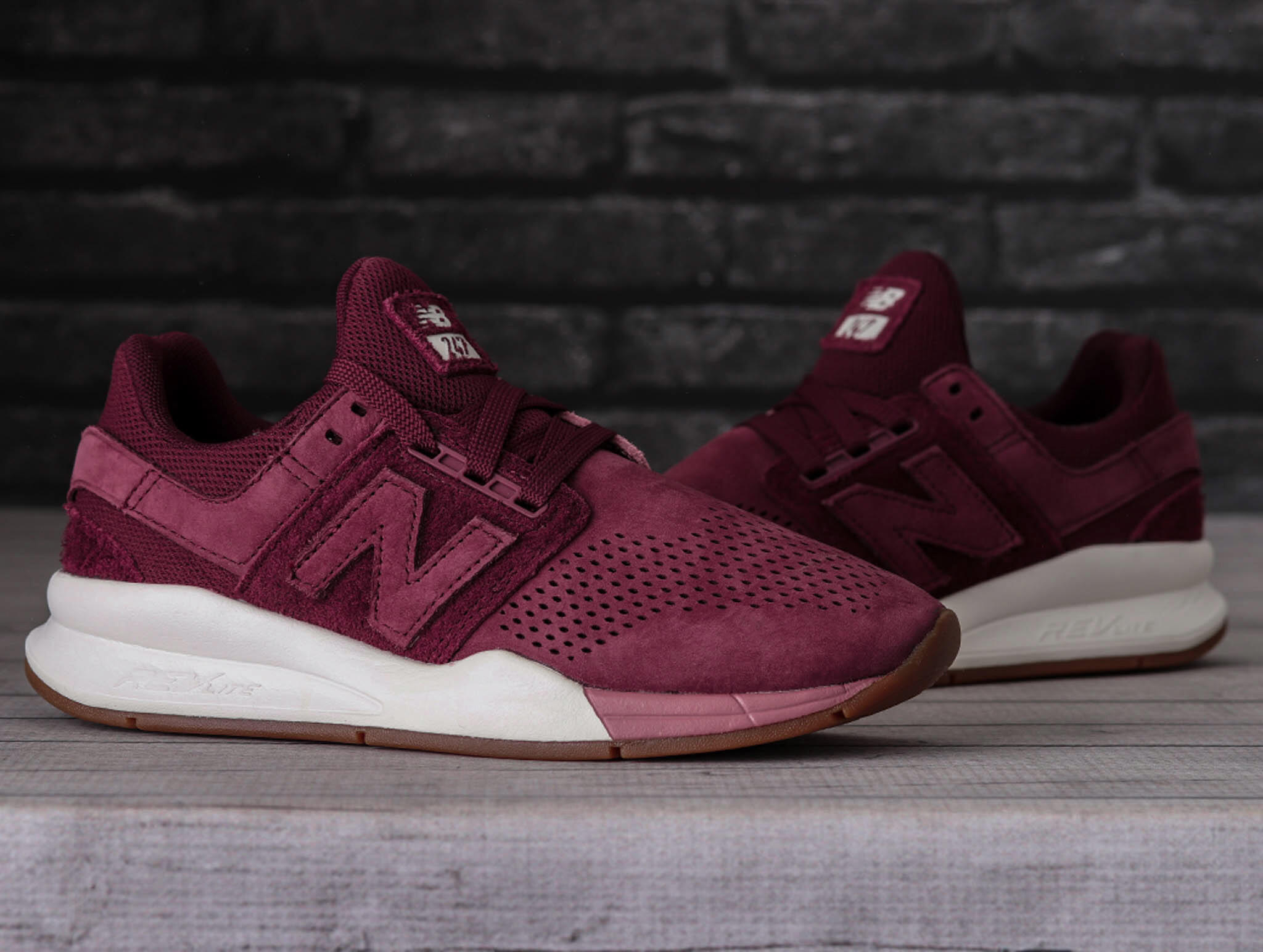 Damskie sportowe buty do chodzenia NEW BALANCE 2/7