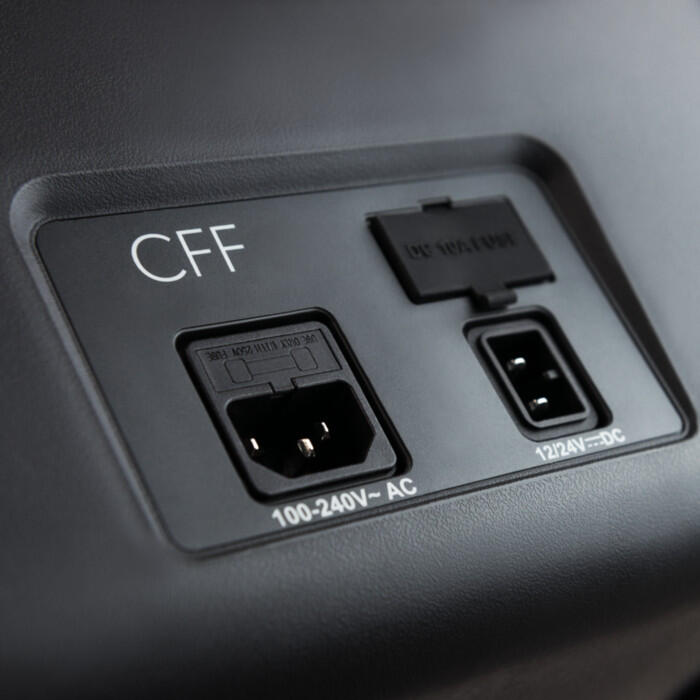 Frigider auto cu compresor Dometic CFF 35 , 12/24/220V, 30 litri