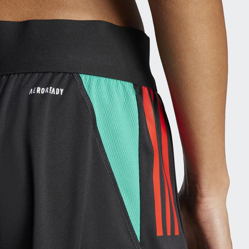 Spodenki do piłki nożnej damskie Manchester United Tiro 23 Training Shorts