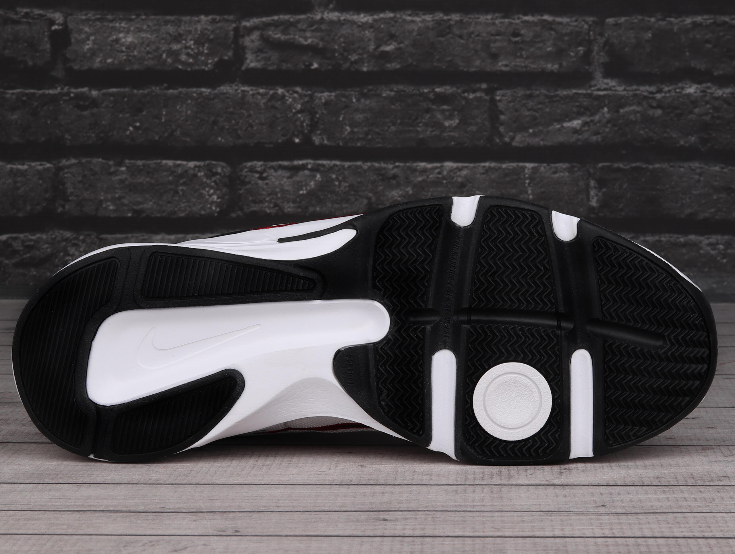 Zapatillas Nike modelo Defy All Day para hombre 4/7