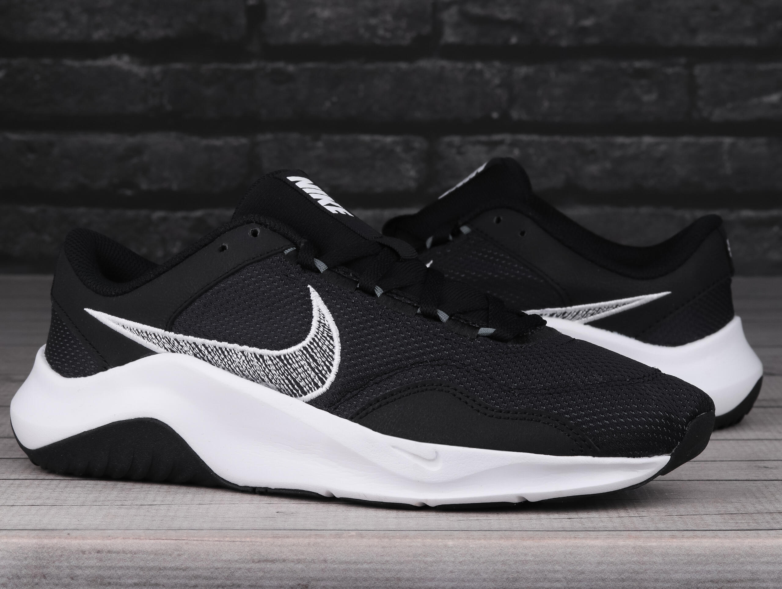 Buty męskie sportowe treningowe NIKE LEGEND ESSENTIAL 3 NN 2/7