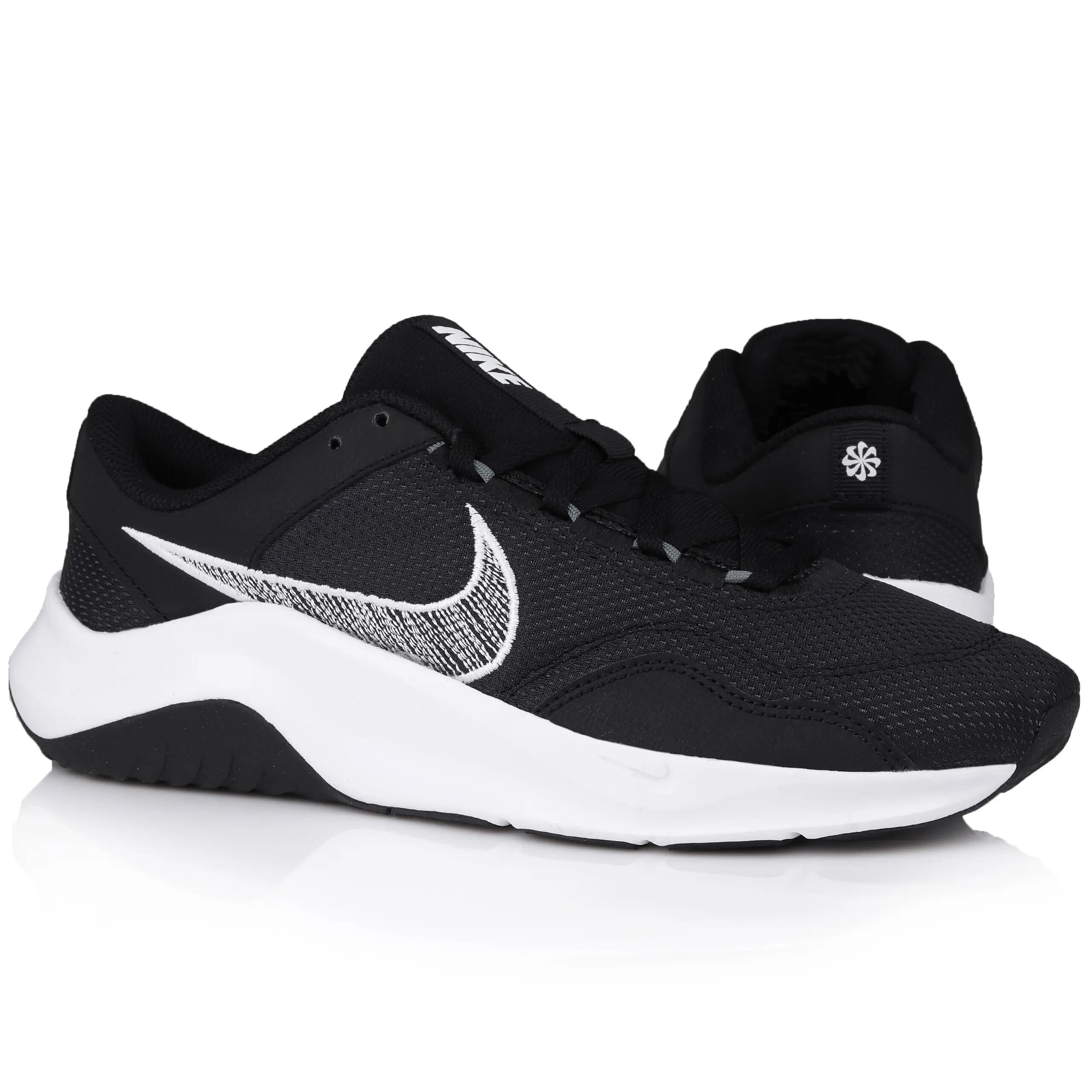 NIKE picture