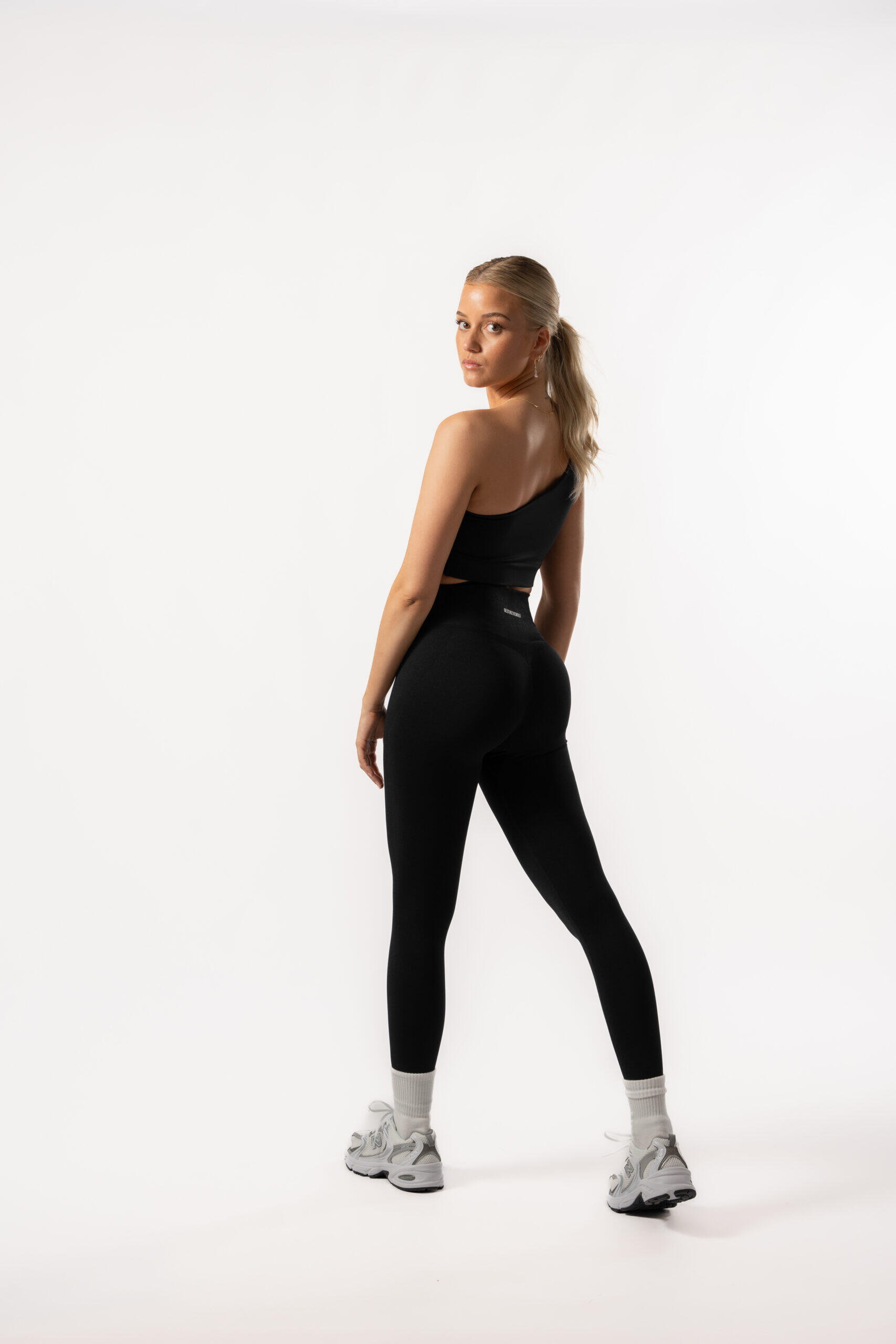 Dames legging naadloos voor fitness en krachttraining zwart 2/5