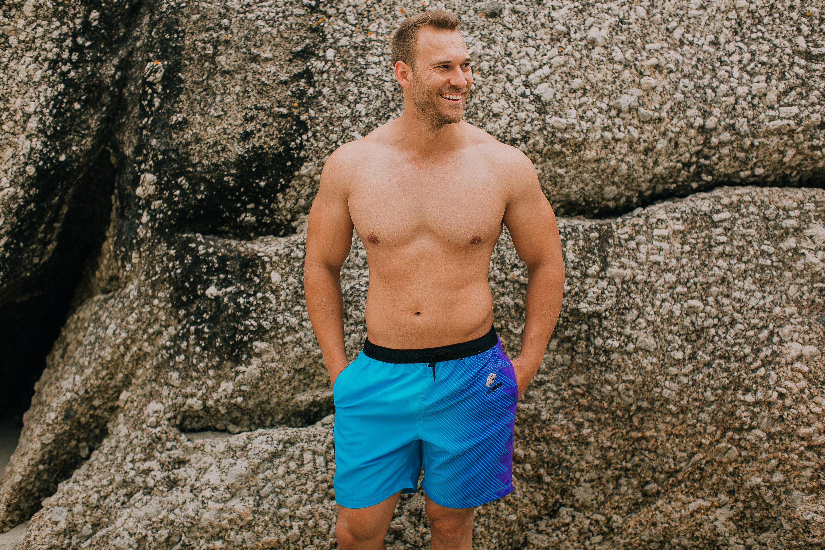 B12 Herren Badehose mit Streifen blau lila 2/5
