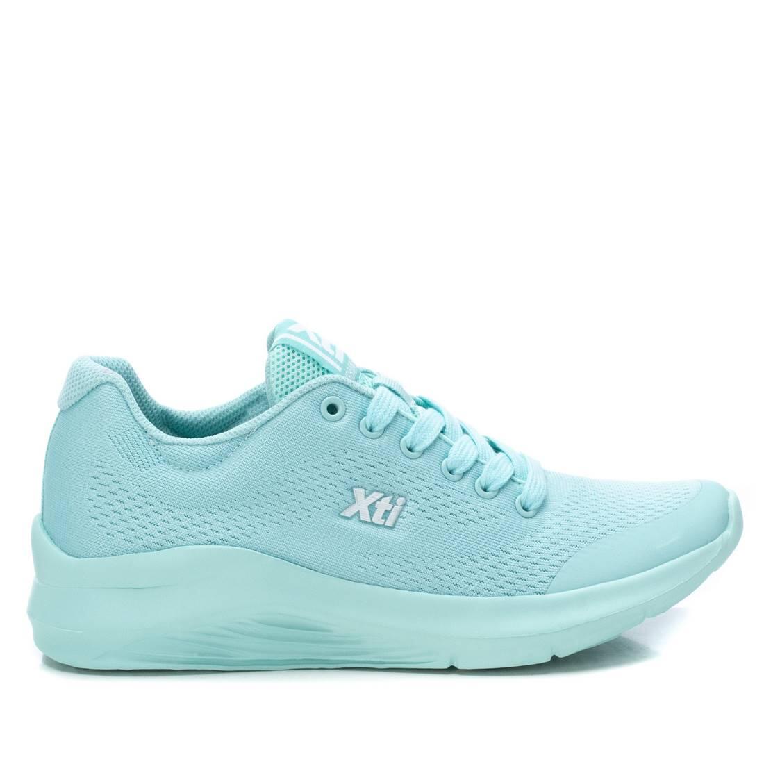 XTI - Zapatilla Mujer Aqua - Calzado Cómodo Y Versátil - Moda Casual - Modelo 14224707 (Talla 36