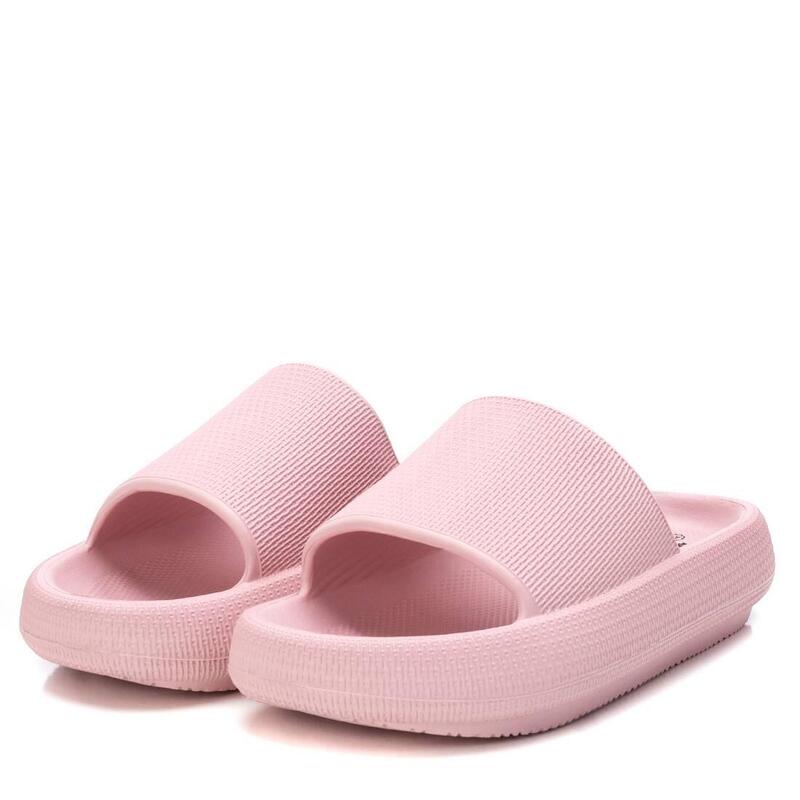 Pantof sport Xti din piele neagră