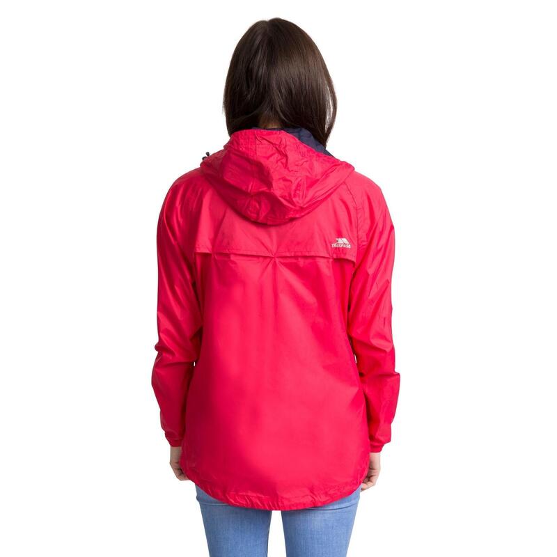 Chaqueta plegable soft shell impermeable modelo Qikpac para mujer Frambuesa