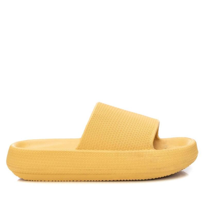 Claquettes Jaune Femme XTI 44489