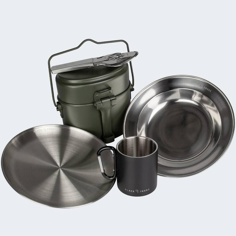 Kemping edények, lapos és mély tányérok, evőeszközök és termo bögre készlet