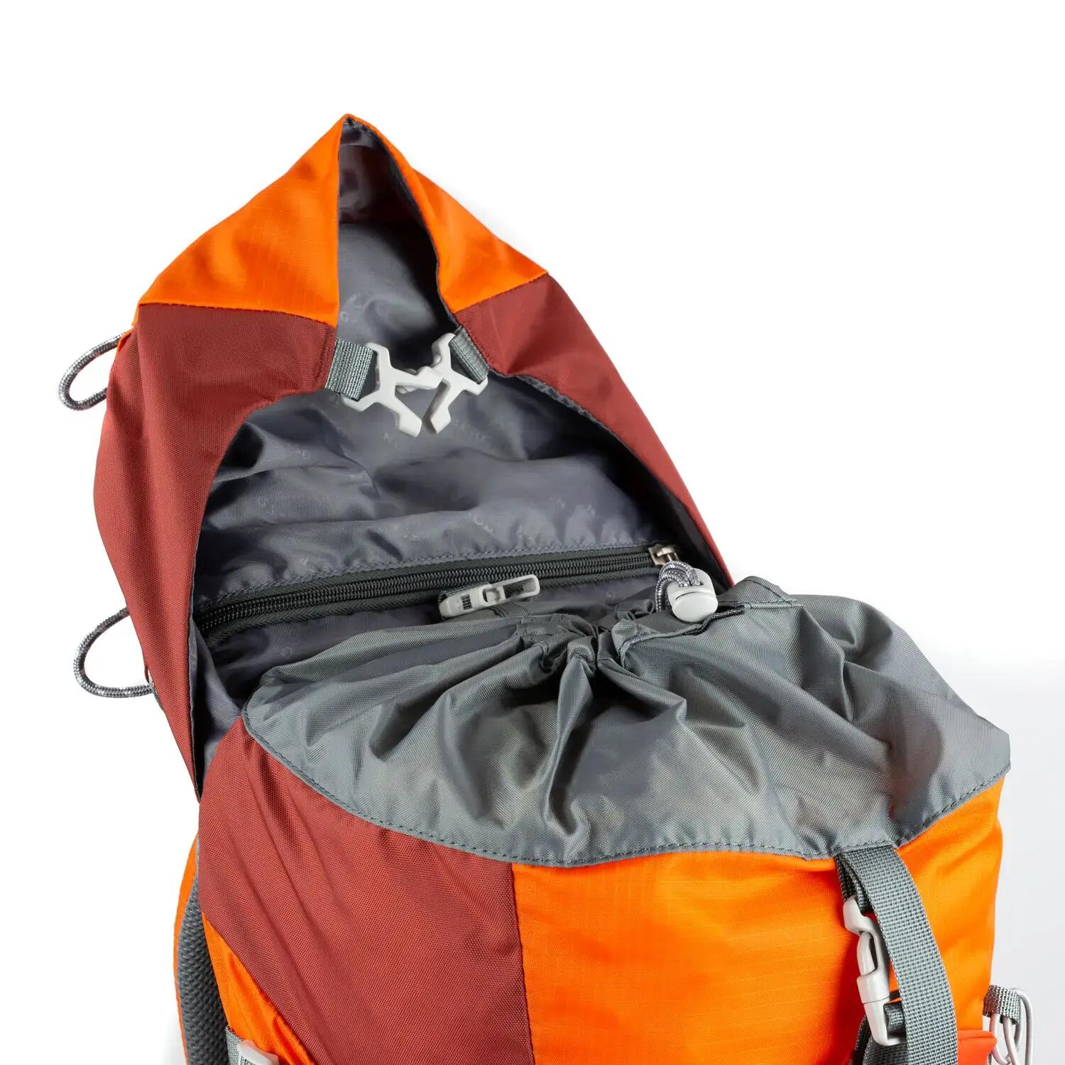 Plecak turystyczny BERGSON Tunnebo1 35 L 4/7