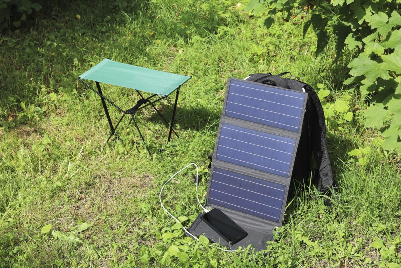 Technaxx 21W Solar Charging Case TX-207 5/7