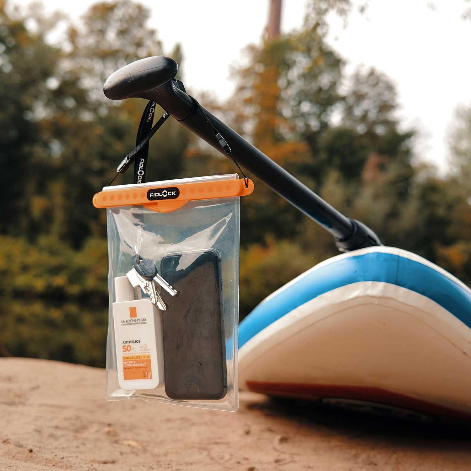HERMETIC dry bag maxi | Housse étanche pour téléphone portable | FIDLOCK 3/4
