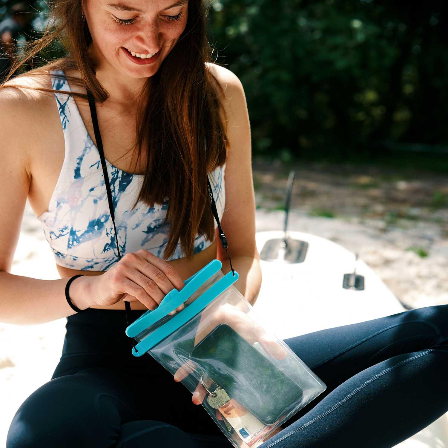 HERMETIC dry bag maxi | Housse étanche pour téléphone portable | FIDLOCK 2/4