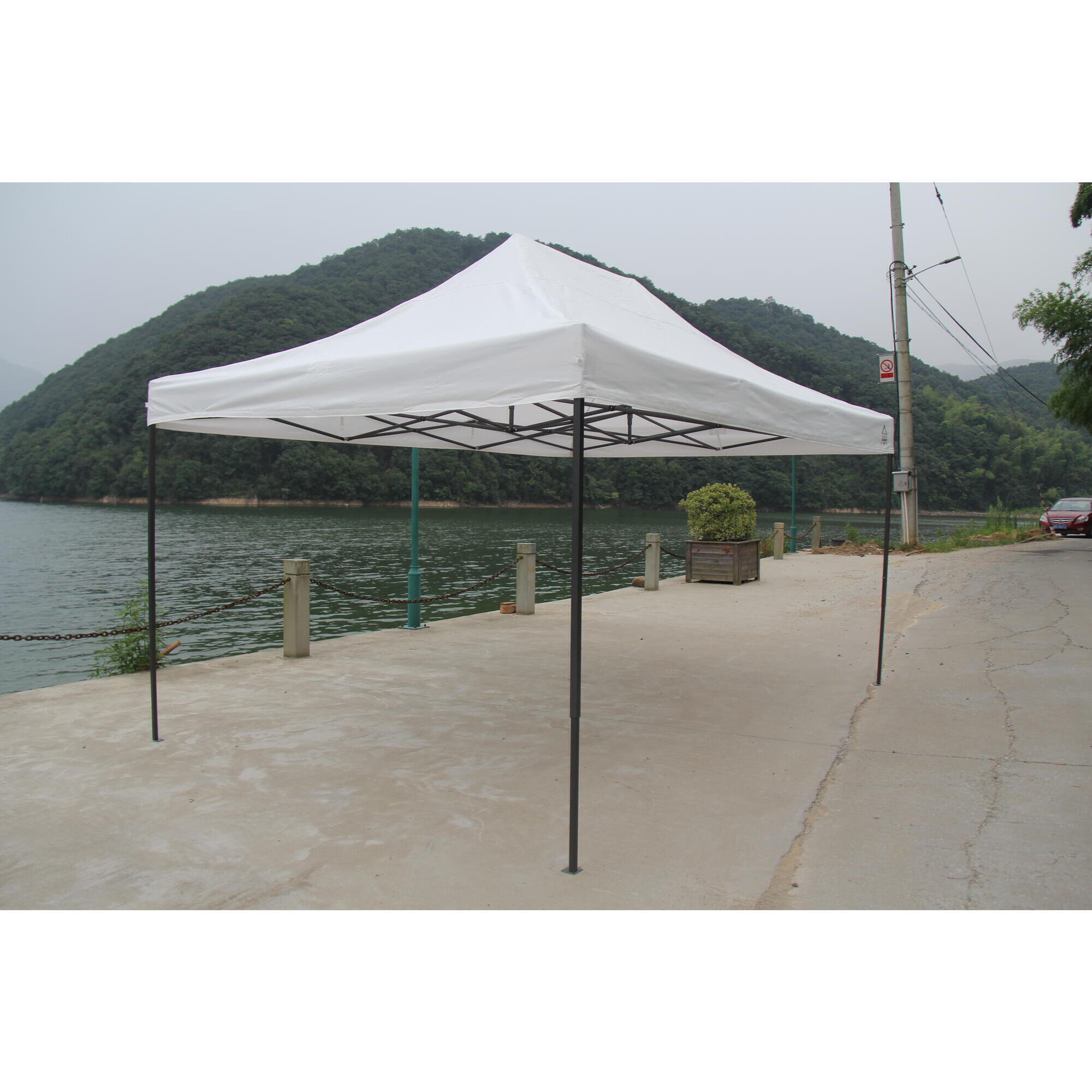 3x4.5 Pop Up Gazebo 1/4